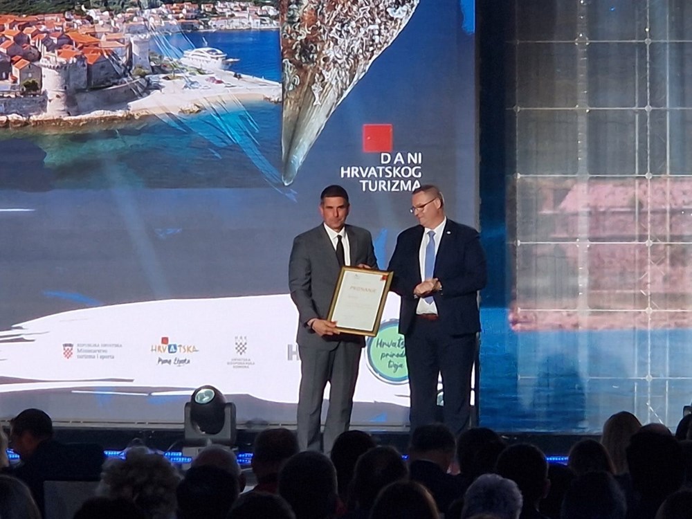 Gradonačelnik Rovinja, Marko Paliaga preuzeo nagradu za Grad Rovinj
